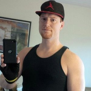 Meet your Posher, Chuck